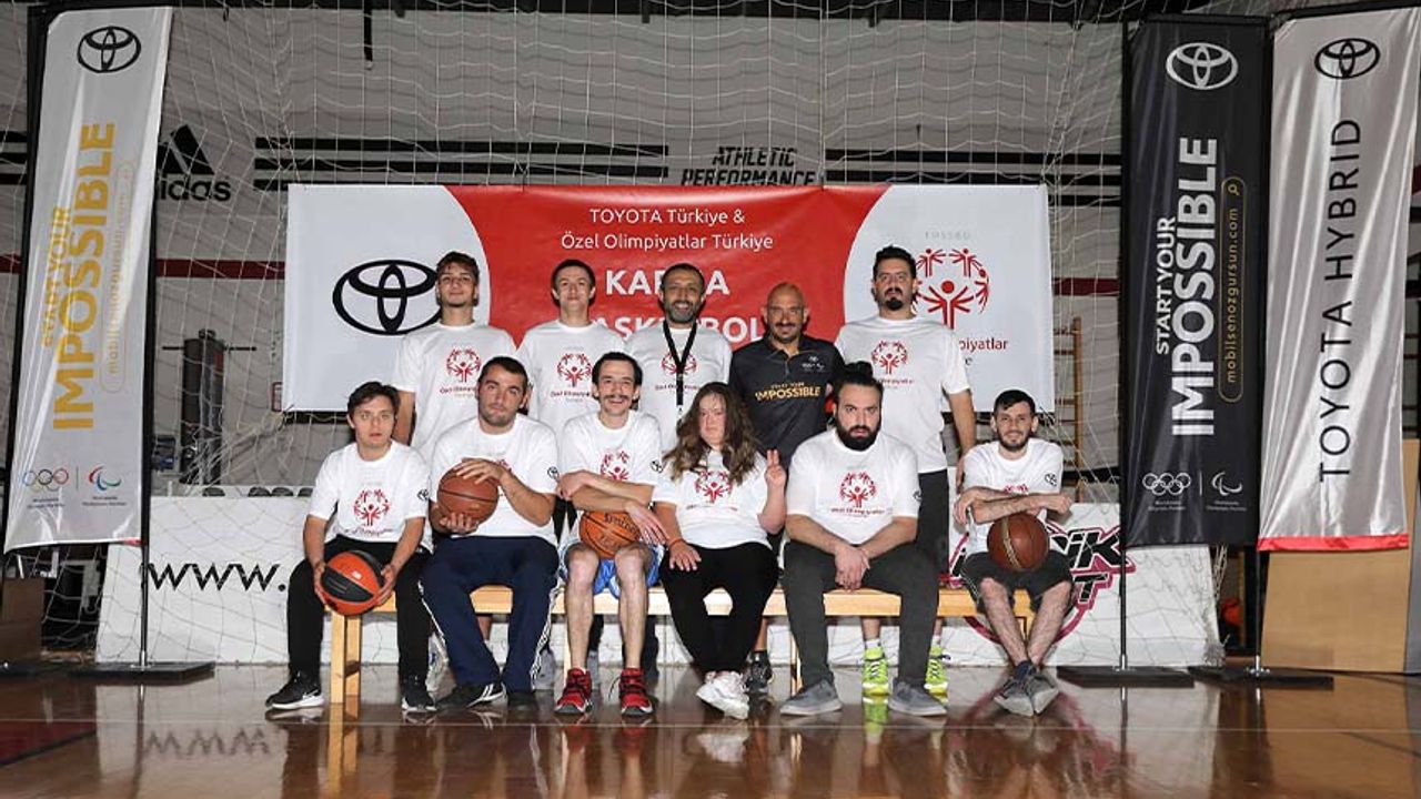 Toyota’nın desteklediği Özel Olimpiyatlar Türkiye Karma Basketbol Takımları hız kesmiyor