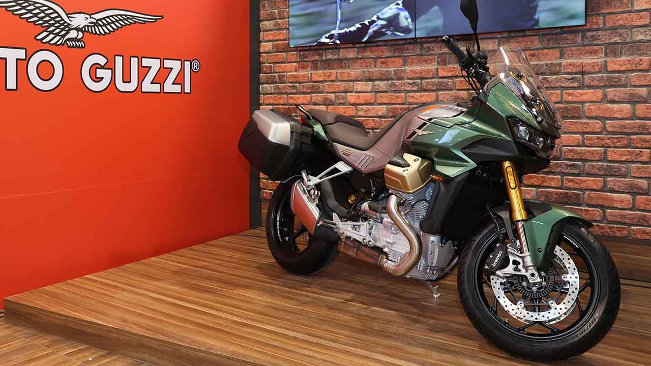 Moto Guzzi, fuarda en yeni modellerini sergiledi!