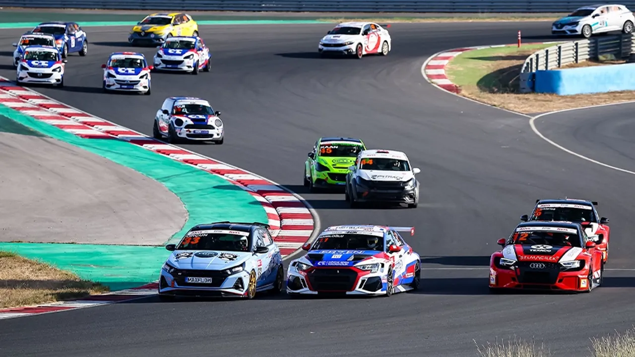 Pist Şampiyonası'nda Heyecan İstanbul Park’ta Devam Ediyor