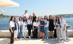Mercedes-Benz Türk’ün “Her Kızımız Bir Yıldız” programı