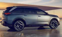 Peugeot'dan 7 koltuklu elektrikli yeni SUV