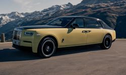 Rolls-Royce'den 'Goldfinger' Filminin 60. Yılına Özel Phantom Extended