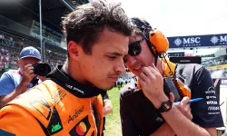 F1 Britanya GP’si öncesi ikinci antrenman'da McLaren Vites Yükseltti