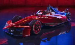 Citroen Formula E'de yarışacak otomobilini tanıttı