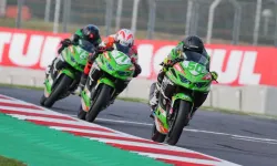 Kawasaki FIM Supersport 300'de Dünya Şampiyonu...
