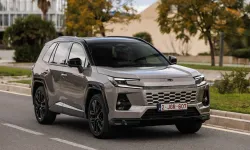 Yeni Toyota RAV4 en yeni hibrit teknolojileriyle geliyor