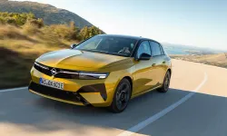 Yenilenen Opel Astra Türkiye’de Satışa Sunuldu