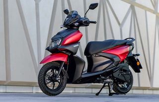 Yamaha RayZR, EICMA'da sahne aldı