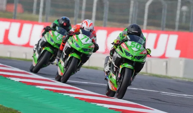 Kawasaki FIM Supersport 300'de Dünya Şampiyonu...