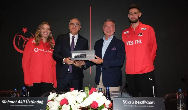 Mercedes-Benz, 2027’ye Kadar Voleybol Milli Takımlar Ana Sponsoru