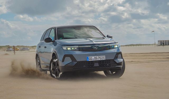 Yeni Opel Grandland Elektrik AWD Akıllı 4x4 Türkiye’de!