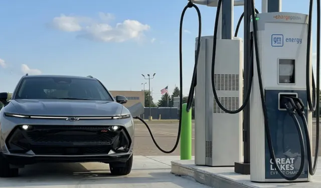 AB'de Elektrikli Pazar Payı %21,7'ye Çıktı, Benzin Düştü