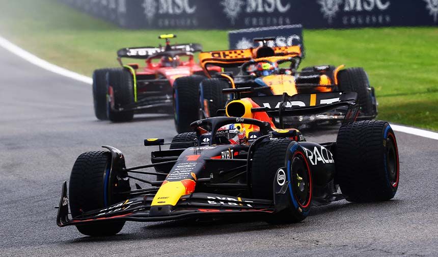 F1 Belçika Sprint Yarışını Max Verstappen Kazandı