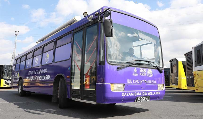 Mobil danışma merkezi 'Mor Otobüs' yola çıktı