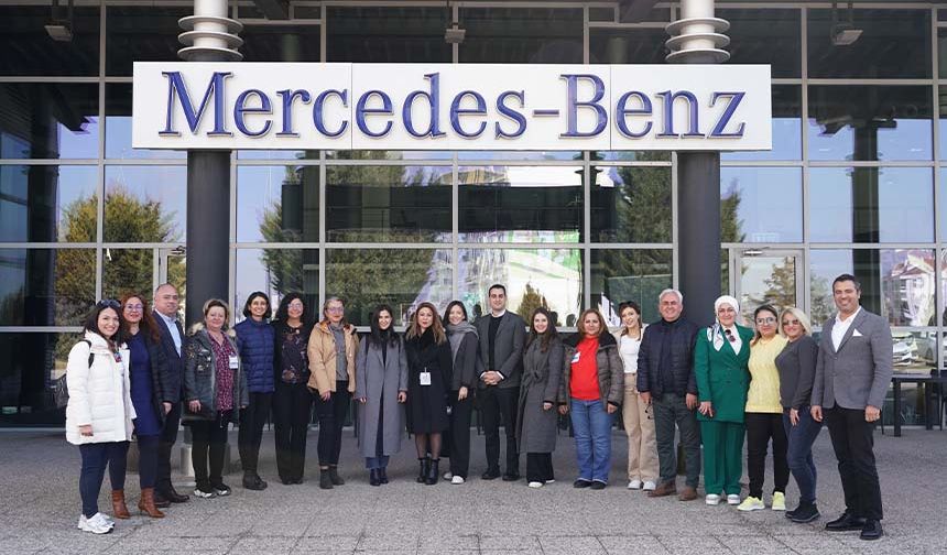 Kadın Kaptanların Rotası Mercedes-Benz Türk Fabrikaları