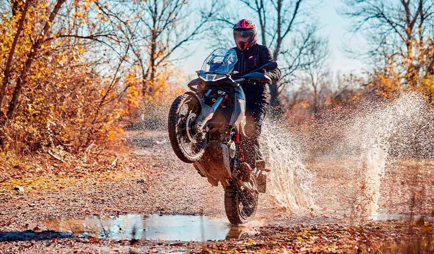 Türkiye’de İlk Kez: Sky Adventure Motosiklet Yarışı