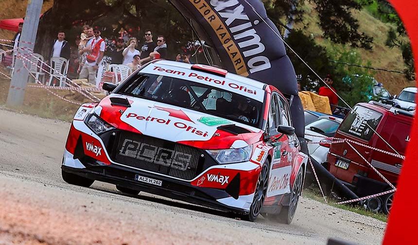 49. Yeşil Bursa Rallisi'ni Kerem Kazaz Kazandı