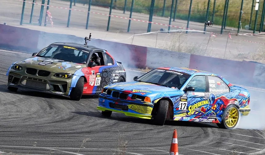 Drift Şampiyonası'nın 2. Yarışındaki Mücadele Nefes Kesti
