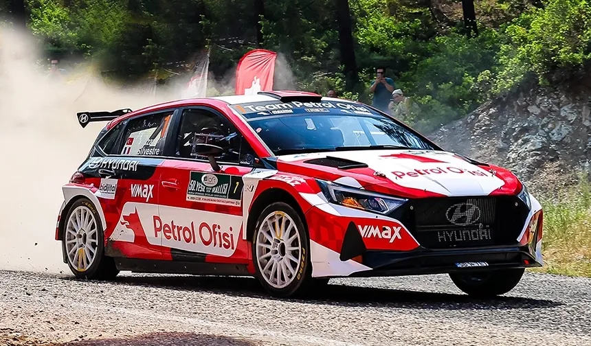 Kerem Kazaz, Yeşil Bursa Rallisi'nde Liderliğini Pekiştirdi