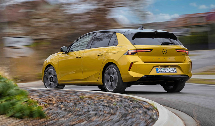 Yeni Opel Astra “2022 Yılının En İyi Aile Otomobili” seçildi! - Oto ...