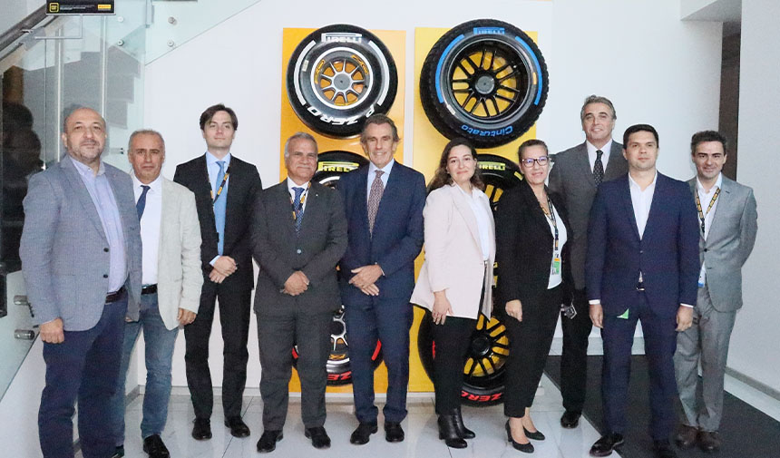 İtalyan Büyükelçisi Pirelli Fabrikasında