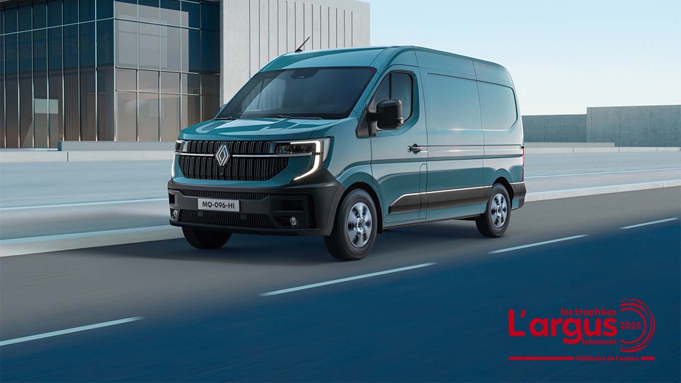 Ticari Araçta Yılın Vanı Renault Master