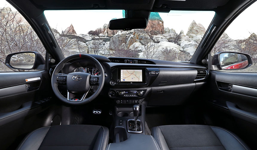 Toyota Hilux Gr Sport Kokpit-1