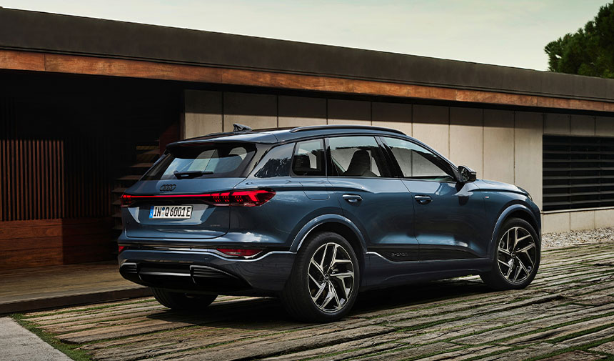 Yeni Audi Q6 E Tron Arka Gorunum