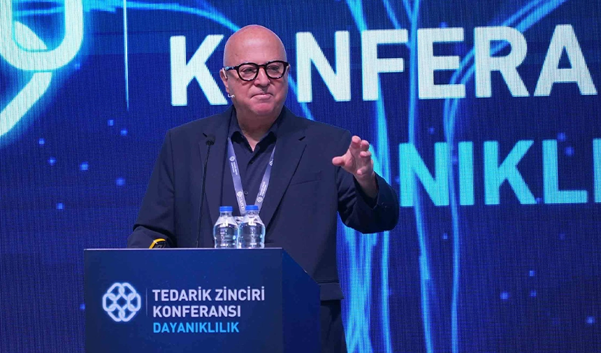 Agah Uğur