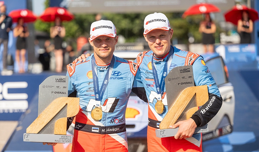 Wrc Akropolis Rallisi Birincisi Ott Tanak Ve Co Pilotu Martin Järveoja