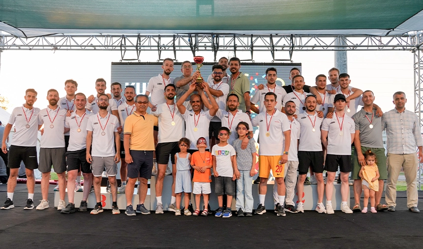 Bu Yılki Ekiden Yarışması’na 92 Takım Ve Yaklaşık 900 Koşucu Katıldı.