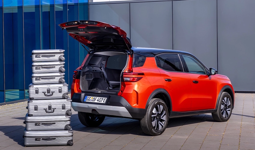 Opel Frontera Geniş Bagaj Hacmi Ile One Çıkıyor
