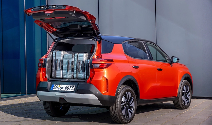 Opel Frontera Uzun Yolculuklarda Keyifli Sürüş Sunuyor