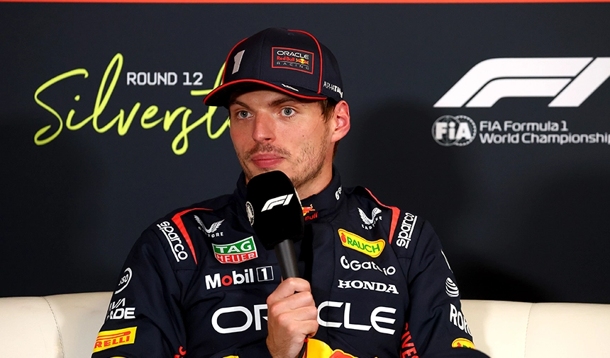 Verstappen'in Silverstone'deki Son Saniye Turu Hep Konuşulacak