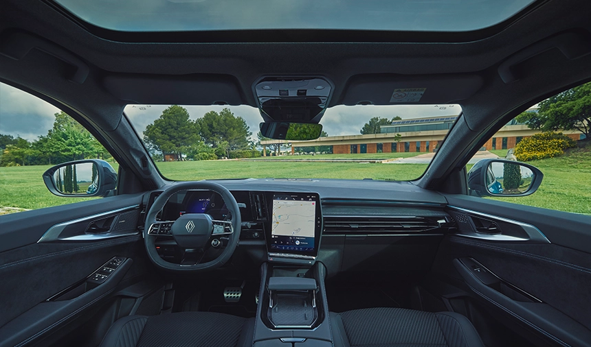 Yeni Renault Austral Geniş Ve Kullanışlı Teknolojik Kokpit