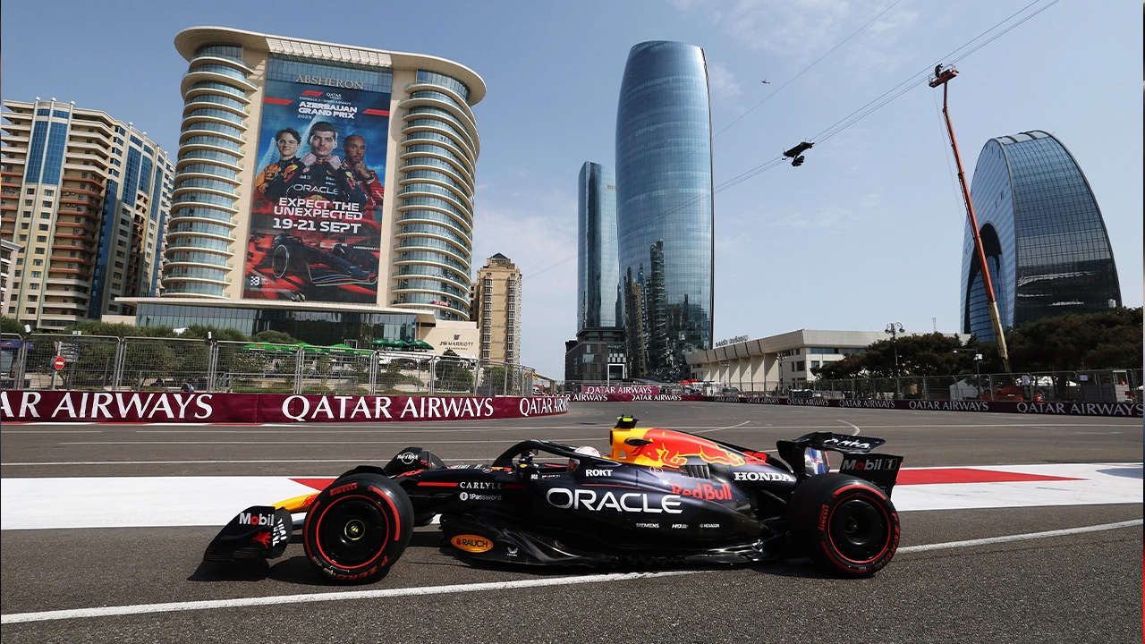 Max Verstappen Azerbaycan Gp'sinde Şampiyonluk Umutlarını Tekrar Yeşertti.