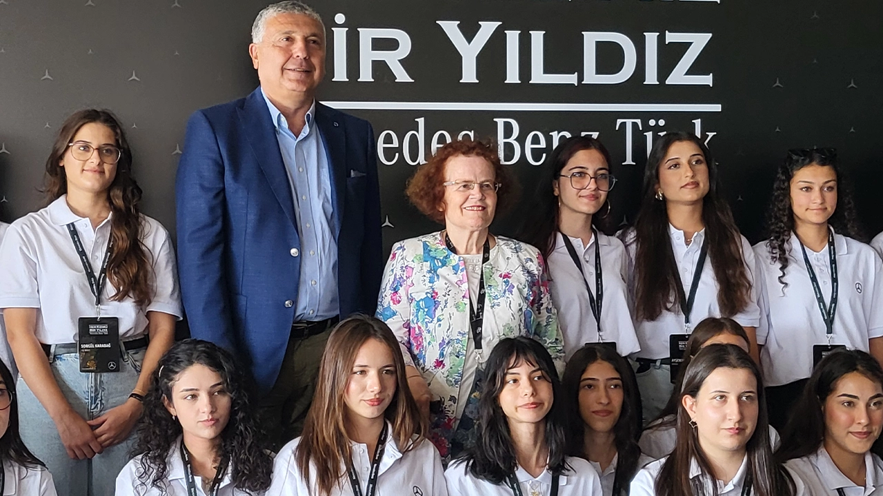 Süer Sülün Her Kızımız Bir Yıldız Projesine Tam Desdek Verdi