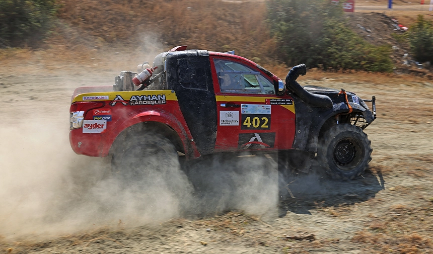 Vezirkopru Offroad Yarisi Otomobil 2