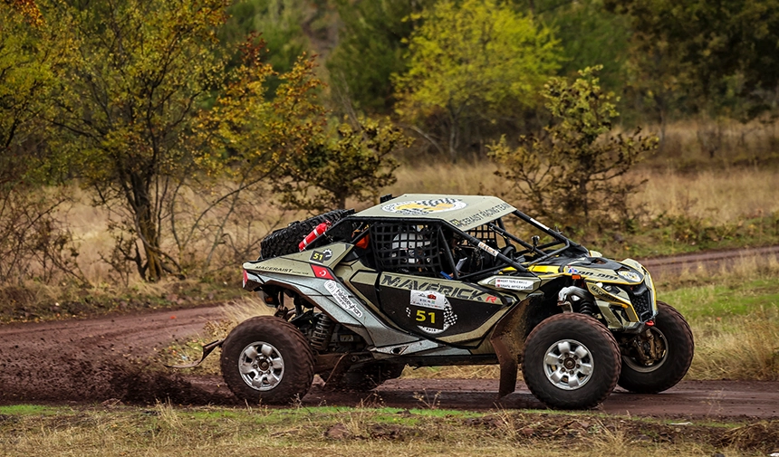 Bursa Baja 4