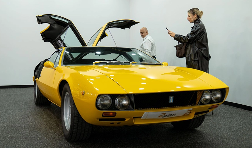 2Plan Terminal Etiler’de Teşhir Edilen Klasik Otomobiller Büyük Ilgi Görüyor