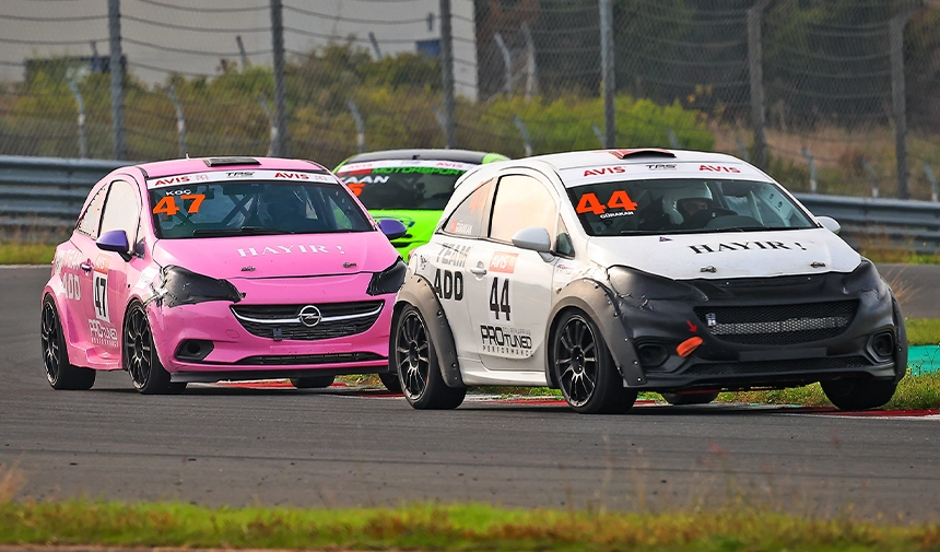 Pist Yarisi Murat Gurakan