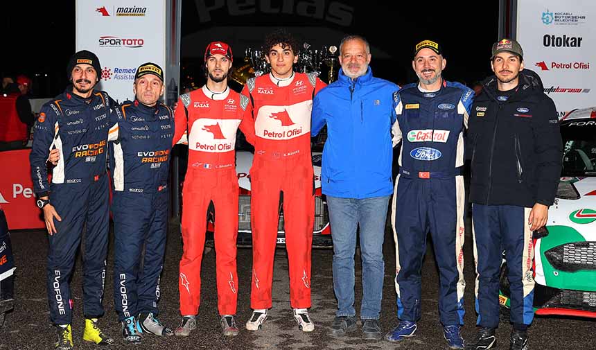 Kocaeli Rallisi Podyum