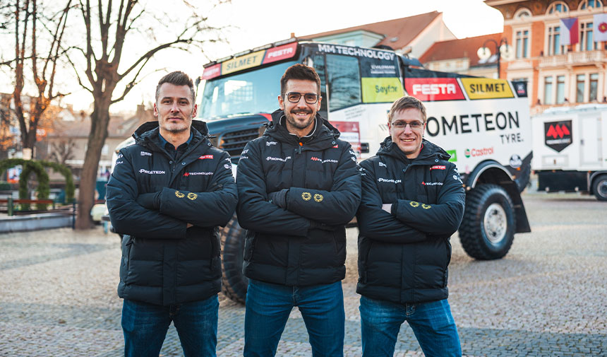 Prometeon Dakar Takimi