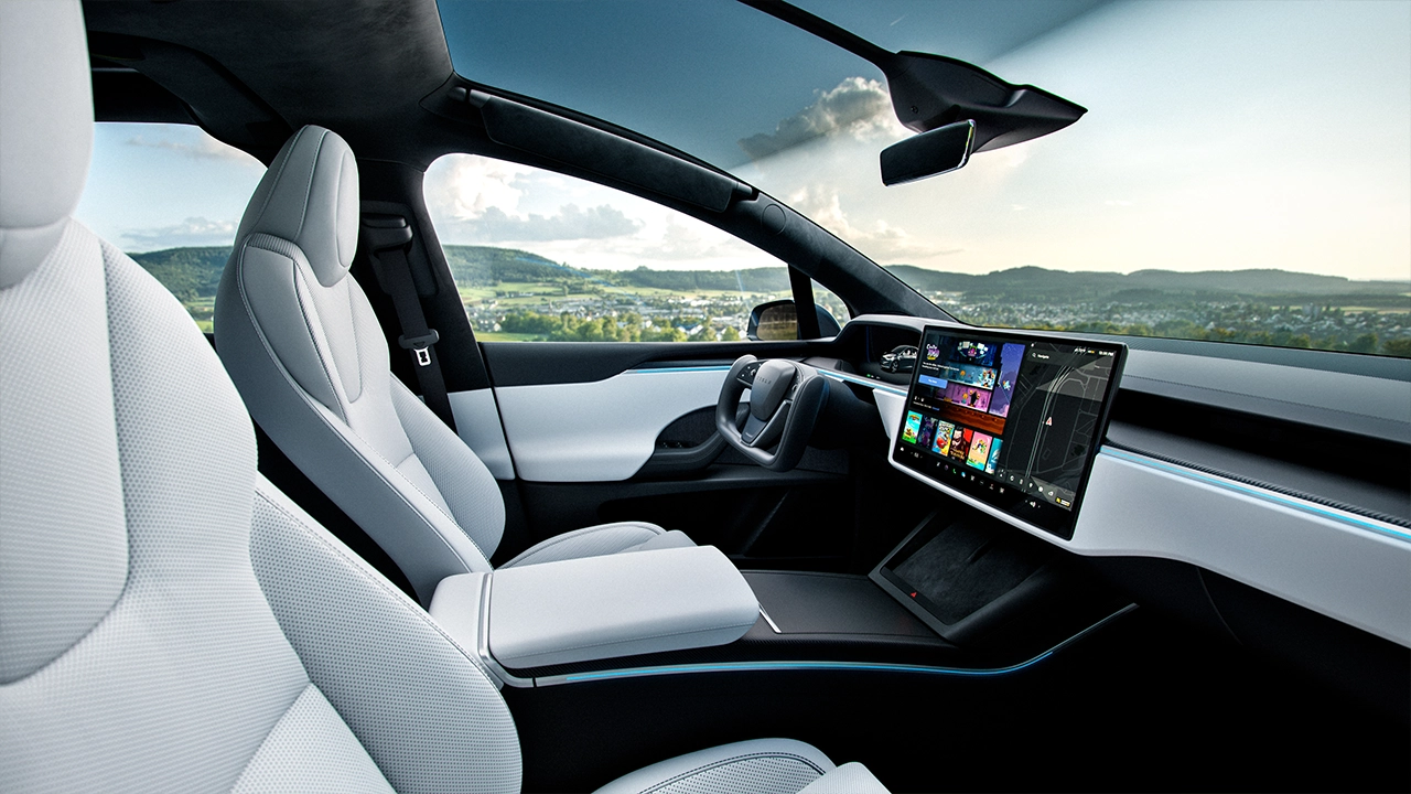 Tesla Model X Kokpit