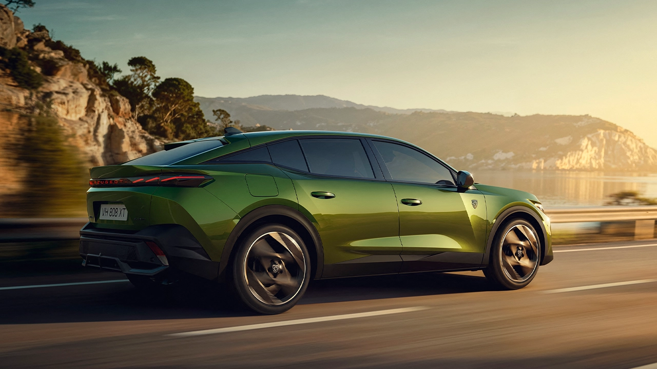 Peugeot 408, Her Türlü Ihtiyaca Cevap Verecek Çeşitlilikte Bir Güç Aktarma Yelpazesiyle Geliyor Tam Elektrikli, Plug In Hibrit Ve Hafif Hibrit (Mild Hybrid)