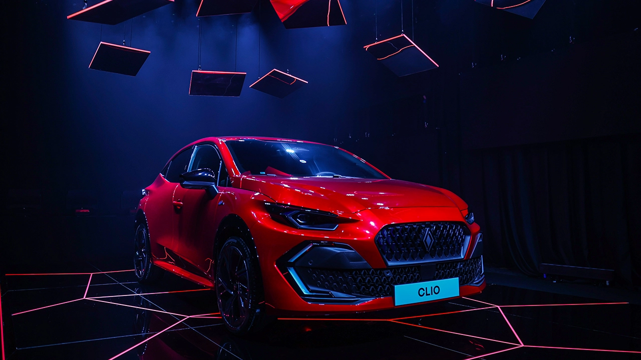 5. Nesil Yeni Clio, Türkiye'de Yenilenmiş Yüzüyle Türkiye'de Satışa Sunuldu