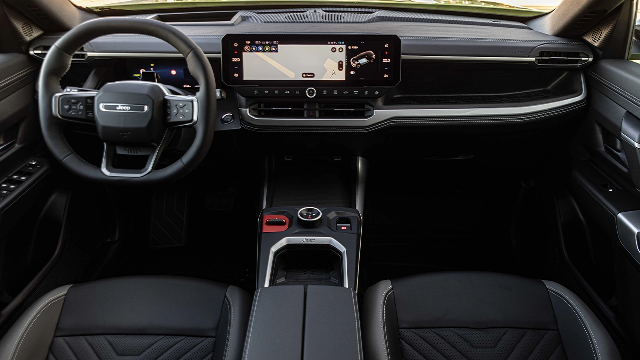 Yeni Jeep Compass E Hybrid Kokpit