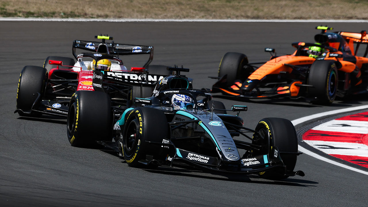 George Russell Sprint Yarışını Kazanan Isim Oldu