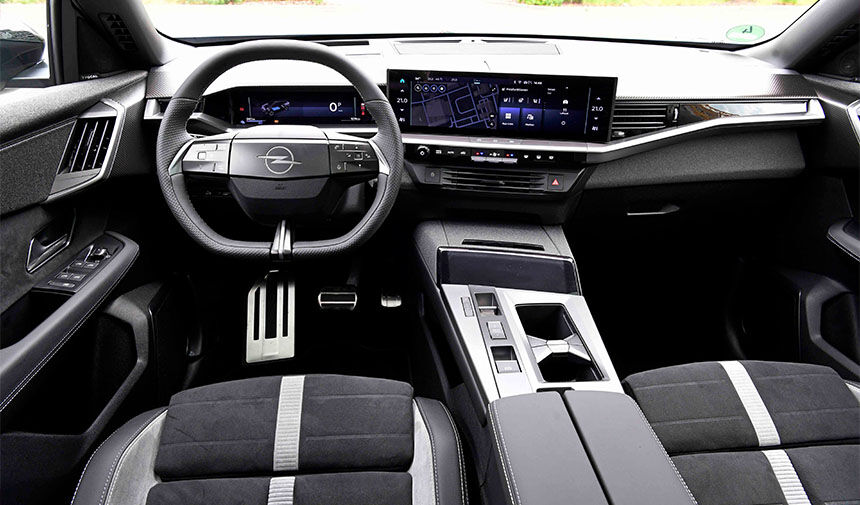 Yeni Opel Grandland Elektrik Kokpit