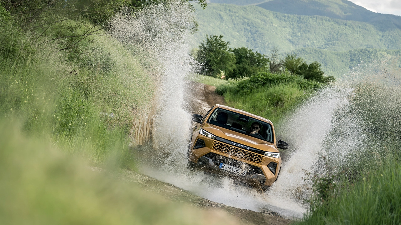 Toyota, Tamamen Yeni 9. Nesil Hilux Modelinde 2.8 L Mild Hybrid Power Güç Ünitesini Ürün Gamının Merkezine Yerleştirdi